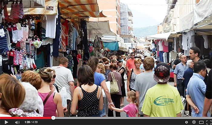 Le marché de Luino.