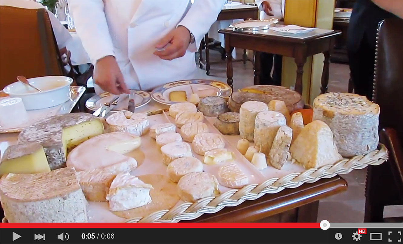 Plateau de fromages chez Paul Bocuse.