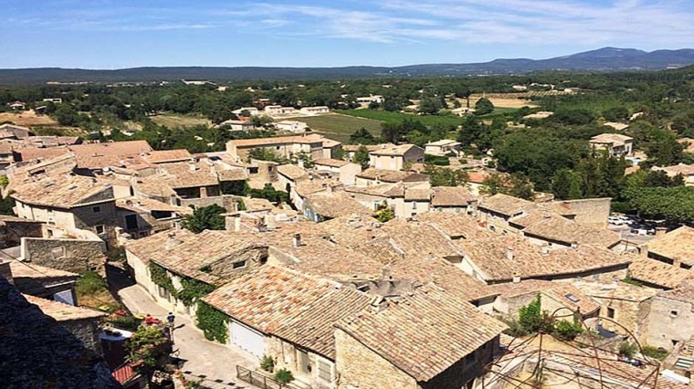 Le village a signé la Charte Qualité des Plus Beaux Villages de France® qui confirme officiellement son classement.