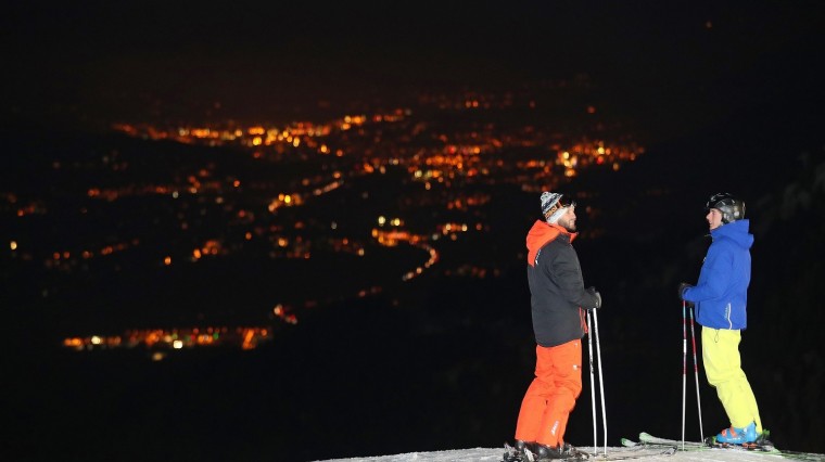 Et si vous partiez skier en nocturne au collet le vendredi soir?