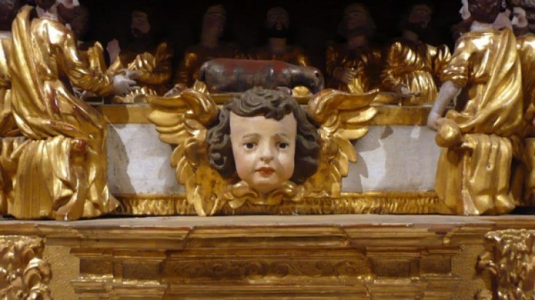 Toute la ferveur d'une communauté de montagnards du XVIIe siècle résonne dans cette splendide église.