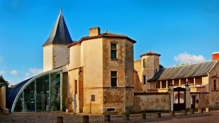 Musée d’Art et d’Histoire des premiers peuplement à nos jours sur l’île de Ré.