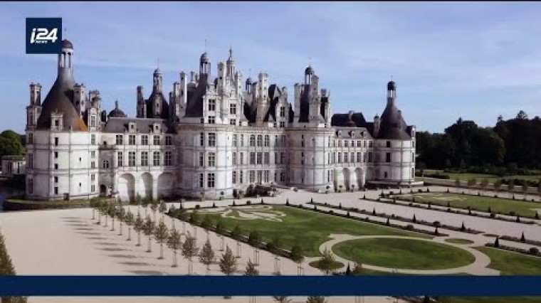 Les explications de Cécilie de Saint Venant, la directrice du mécénat et du marketing de Chambord.