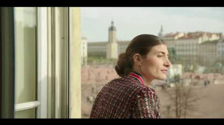 Des suites haut de gamme, digitales et connectées en plein coeur des villes.