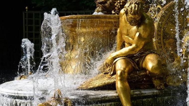 A Versailles, la magie de l'eau est un art. Un art issu des travaux scientifiques des plus grands académiciens.