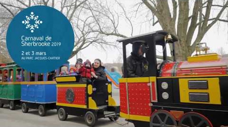 Le Carnaval de Sherbrooke lance le début des festivités de la semaine de relâche au parc Jacques-Cartier.